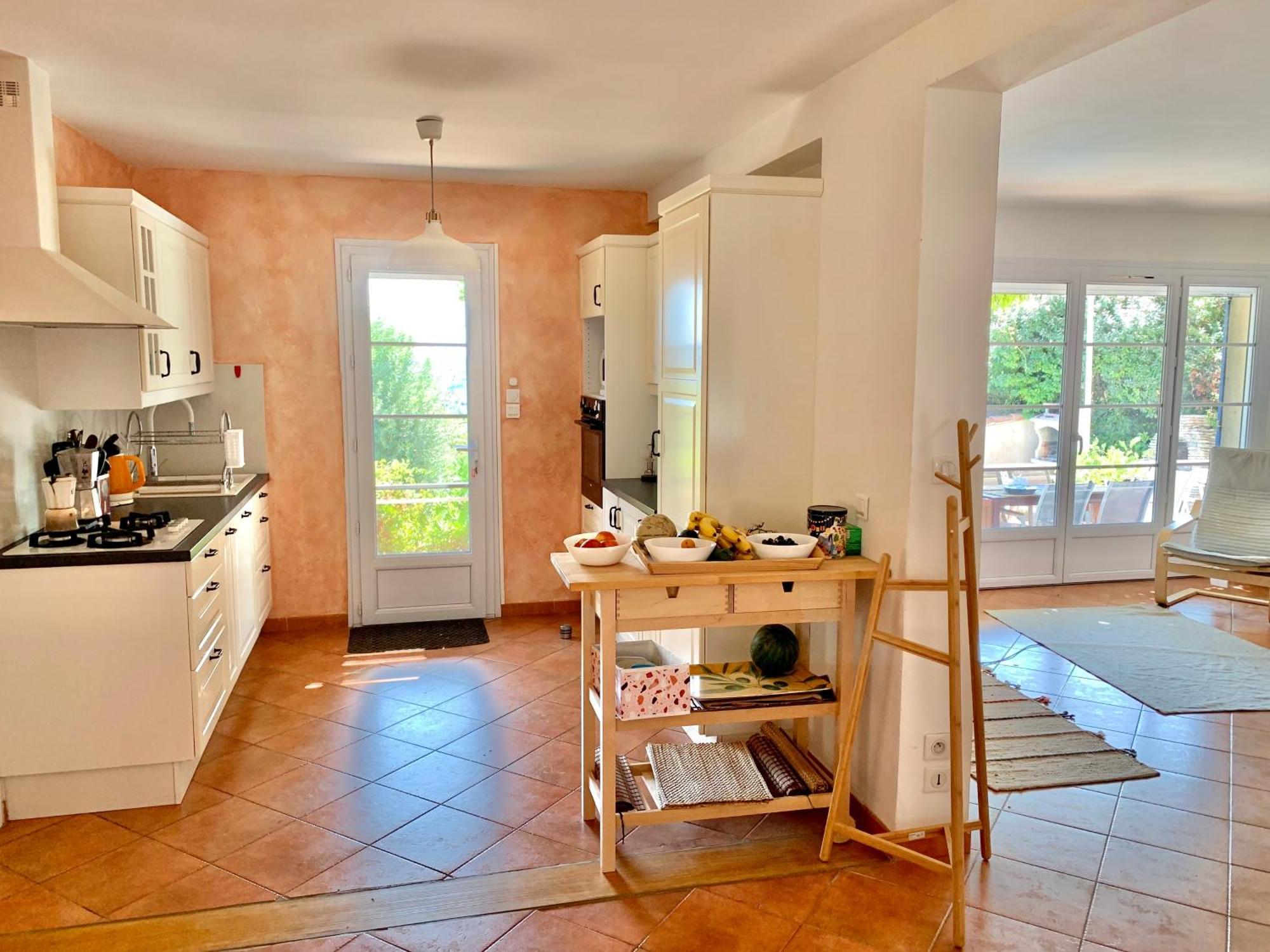 Villa Provencal With Stunning View & Summer Pool Rochefort-du-Gard