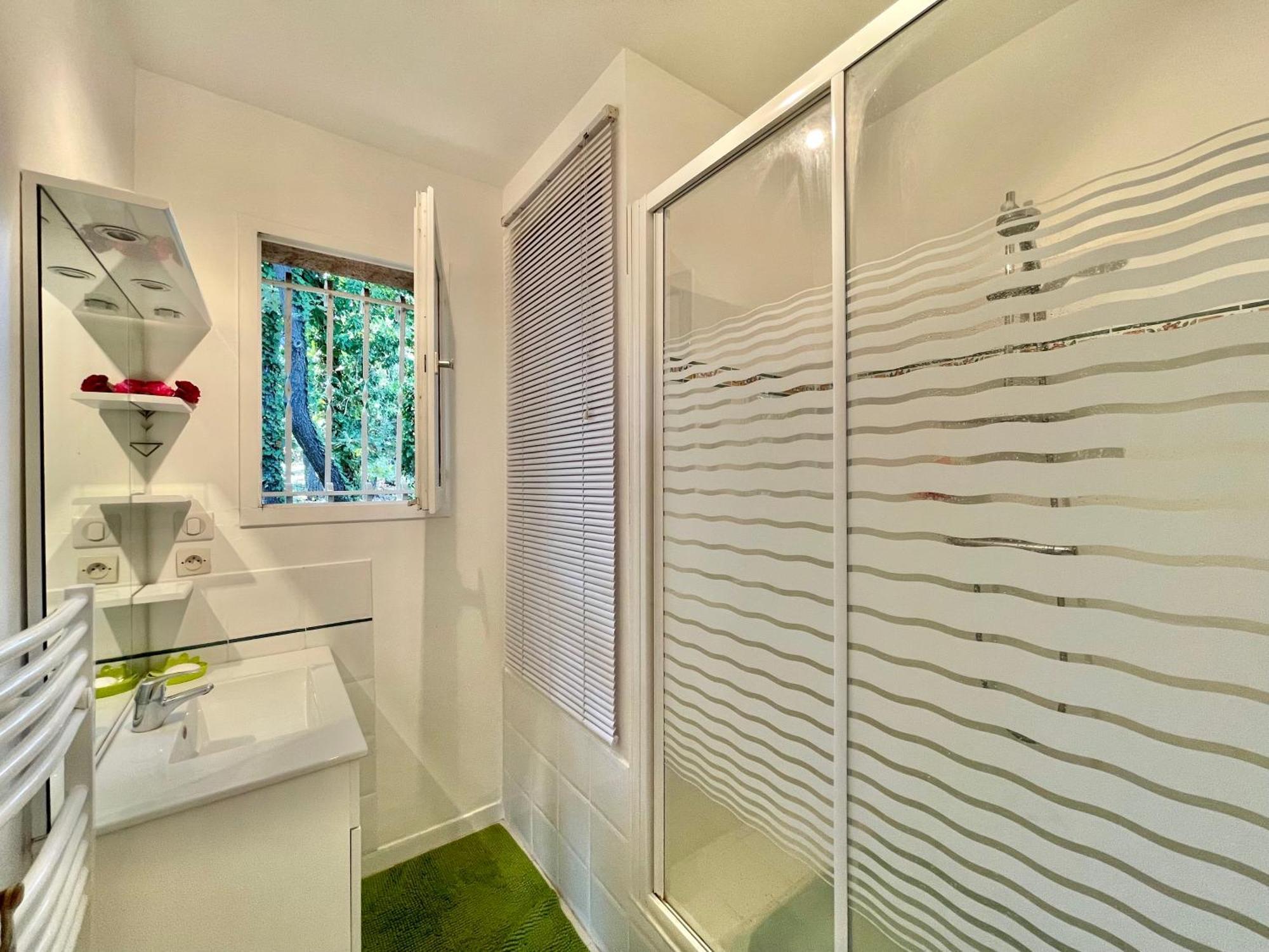 Provencal With Stunning View & Summer Pool * Rochefort-du-Gard