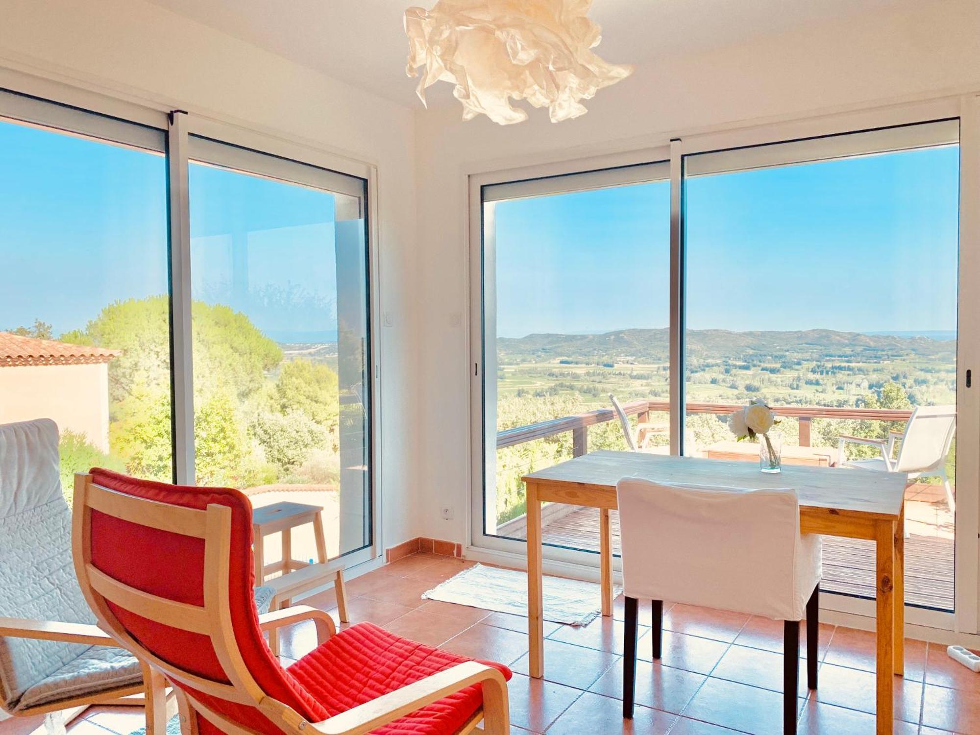 Provencal With Stunning View & Summer Pool