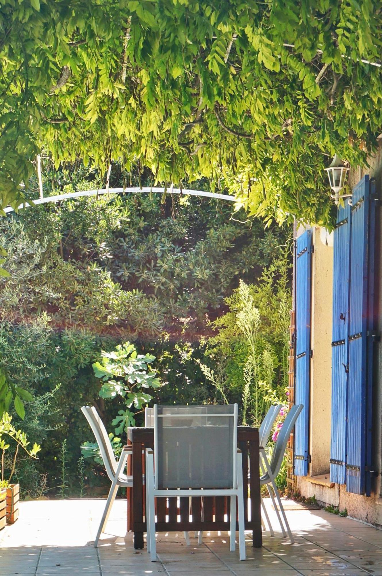 Provencal With Stunning View & Summer Pool * Rochefort-du-Gard