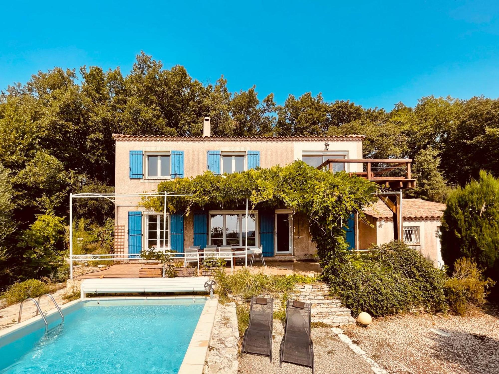 Villa Provencal With Stunning View & Summer Pool *